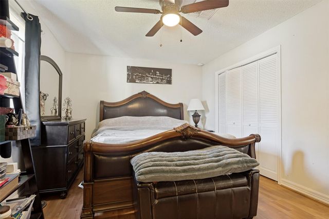 1127 Gentle Bend Drive, Missouri City, TX 77489