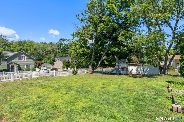 152 North Taylor Avenue, Norwalk, CT 06854
