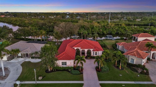 1076 RUISDAEL CIRCLE, Nokomis, FL 34275