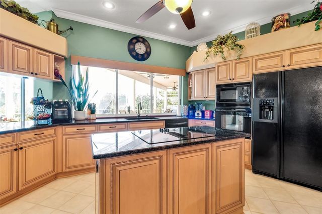 1076 RUISDAEL CIRCLE, Nokomis, FL 34275