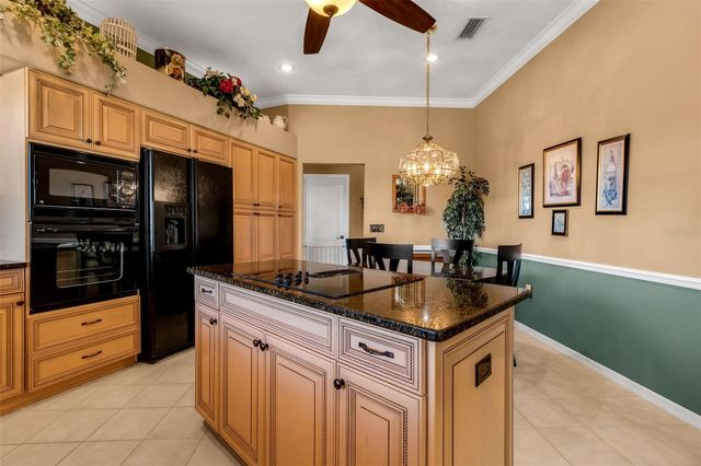 1076 RUISDAEL CIRCLE, Nokomis, FL 34275