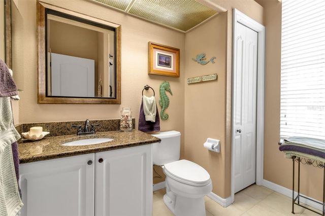 1076 RUISDAEL CIRCLE, Nokomis, FL 34275