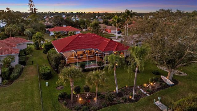 1076 RUISDAEL CIRCLE, Nokomis, FL 34275