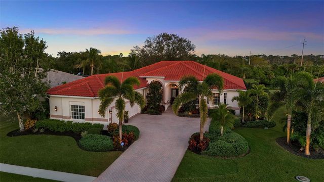 1076 RUISDAEL CIRCLE, Nokomis, FL 34275
