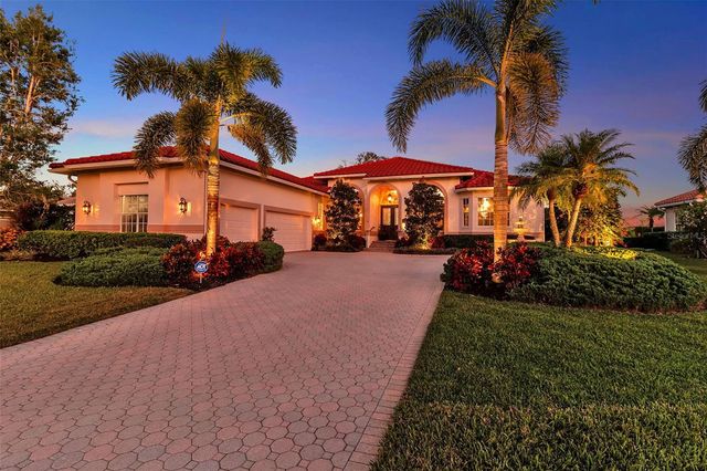 1076 RUISDAEL CIRCLE, Nokomis, FL 34275