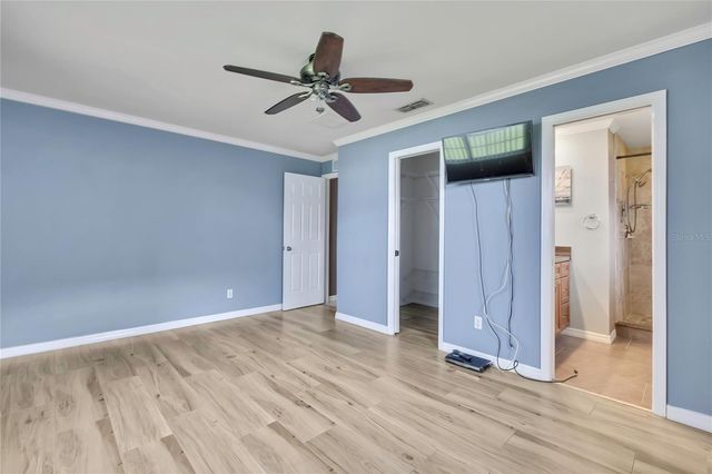 8801 MANOS CIRCLE 8801, New Port Richey, FL 34655