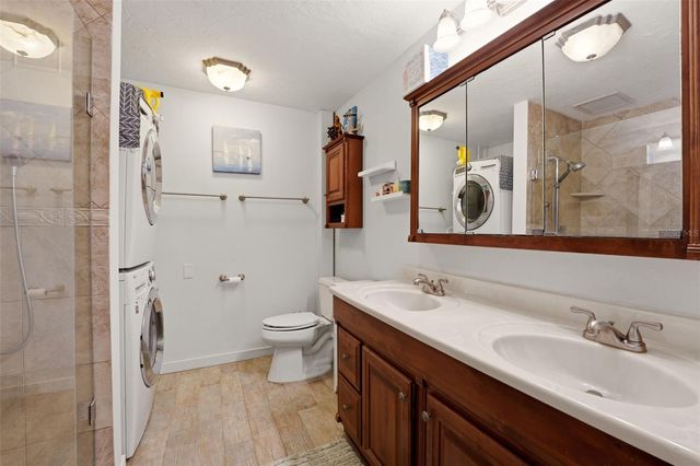 1524 84TH STREET NW, Bradenton, FL 34209