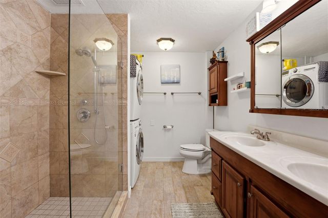 1524 84TH STREET NW, Bradenton, FL 34209