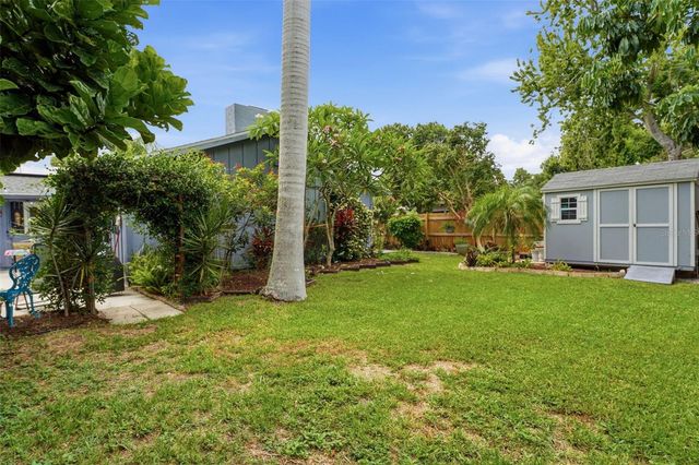 1524 84TH STREET NW, Bradenton, FL 34209
