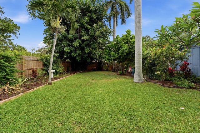 1524 84TH STREET NW, Bradenton, FL 34209