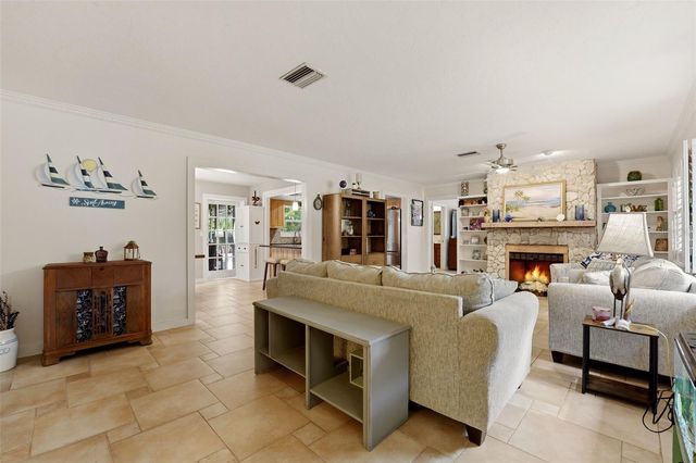 1524 84TH STREET NW, Bradenton, FL 34209