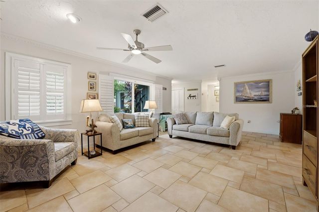 1524 84TH STREET NW, Bradenton, FL 34209