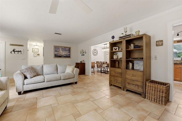 1524 84TH STREET NW, Bradenton, FL 34209