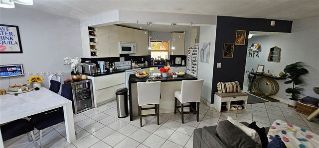 6855 W Broward Blvd 308, Plantation, FL 33317