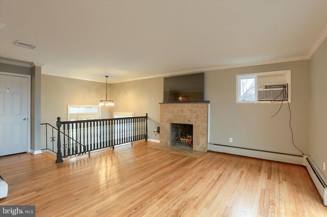 115 S HILLS DR, Hershey, PA 17033