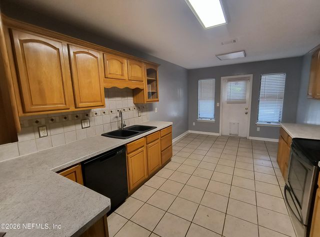 11510 SILK OAK Lane, Jacksonville, FL 32223