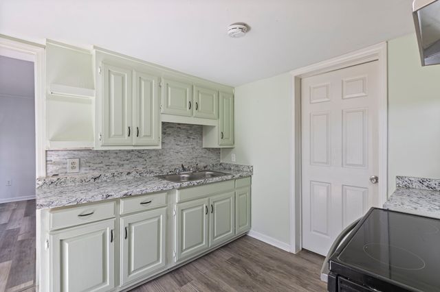 8310 Lawrenceburg Hwy, Mount Pleasant, TN 38474