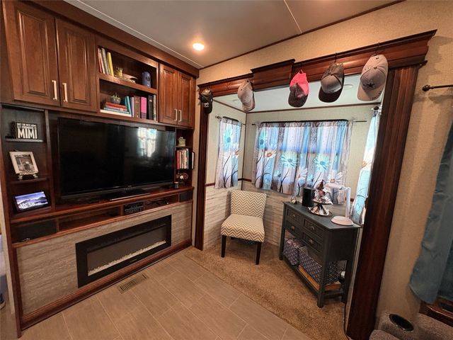 285 Caddo, Quitman, TX 75783