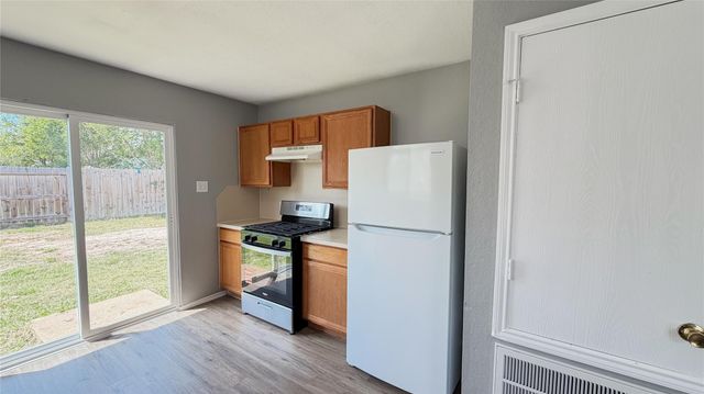 22807 Sherioaks Lane, Spring, TX 77389