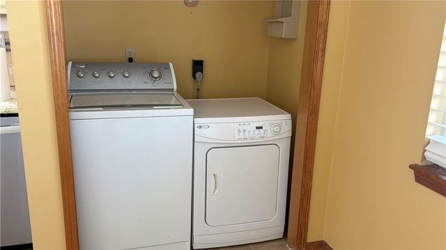 515 S Saturn Drive, Raymore, MO 64083