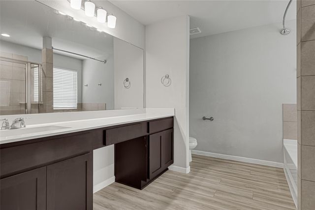 6518 Wenlock Drive, Houston, TX 77048