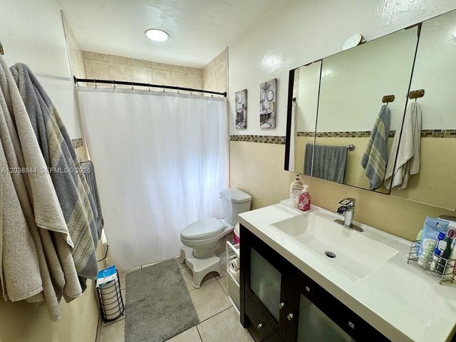 15940 NW 37th Place, Miami Gardens, FL 33054