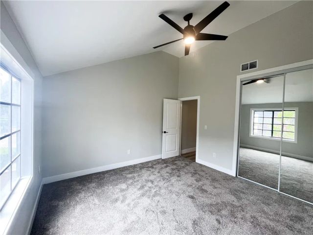 6060 Oak Street E, Huntington Park, CA 90255