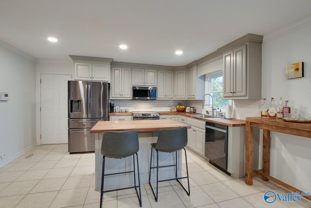 1810 Shades Crest Road, Huntsville, AL 35801