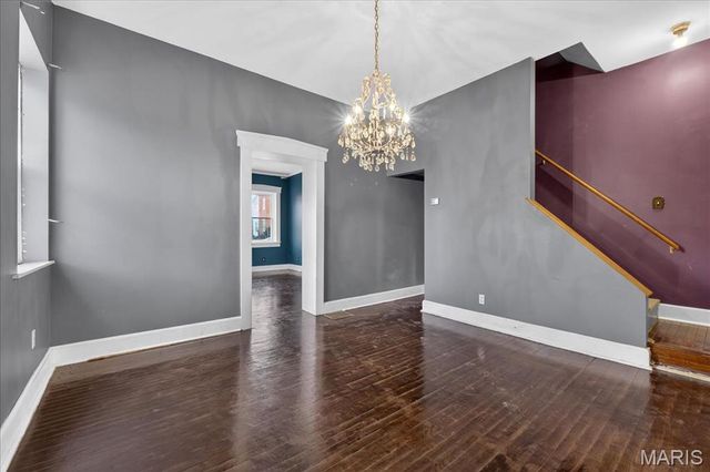 625 Adams Street, St Charles, MO 63301