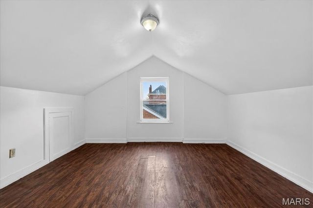 625 Adams Street, St Charles, MO 63301