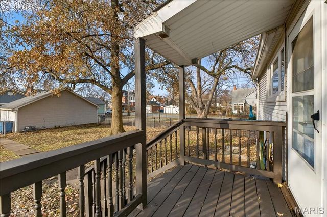 625 Adams Street, St Charles, MO 63301