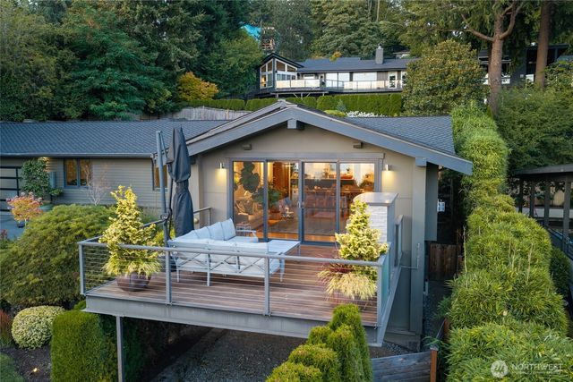 4140 Boulevard Place, Mercer Island, WA 98040