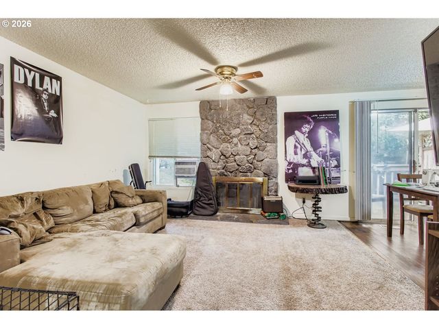 19787 Sw 67TH Ave, Tualatin, OR 97062