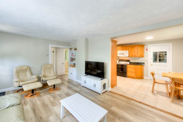 154 Boylston Street, Shrewsbury, MA 01545