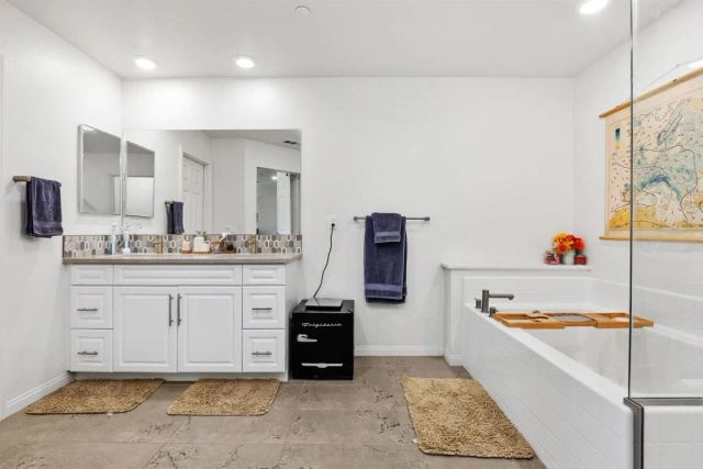 1362 Palo Verde Way, Vista, CA 92083