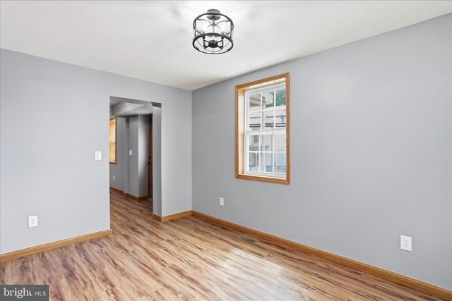 51 MAIN ST, Keedysville, MD 21756