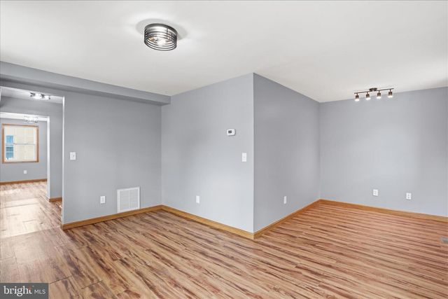 51 MAIN ST, Keedysville, MD 21756