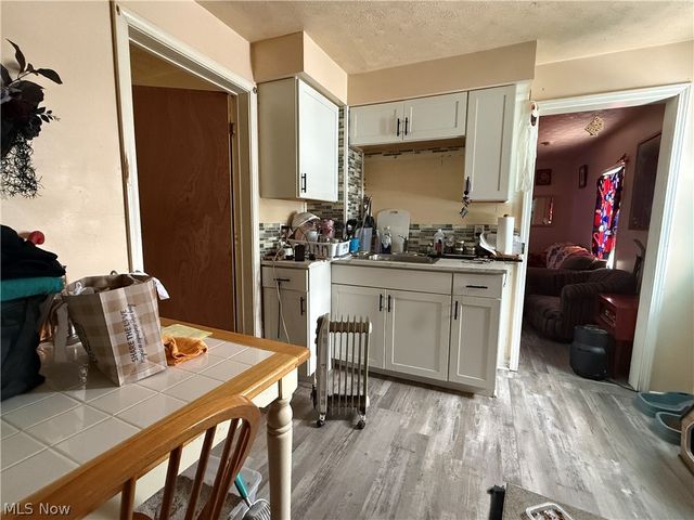 3834 Bosworth Road, Cleveland, OH 44111