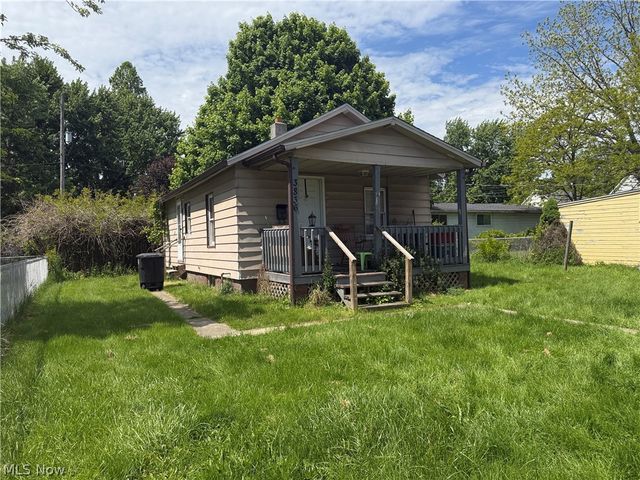 3834 Bosworth Road, Cleveland, OH 44111
