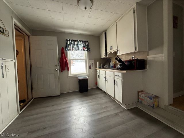 3834 Bosworth Road, Cleveland, OH 44111