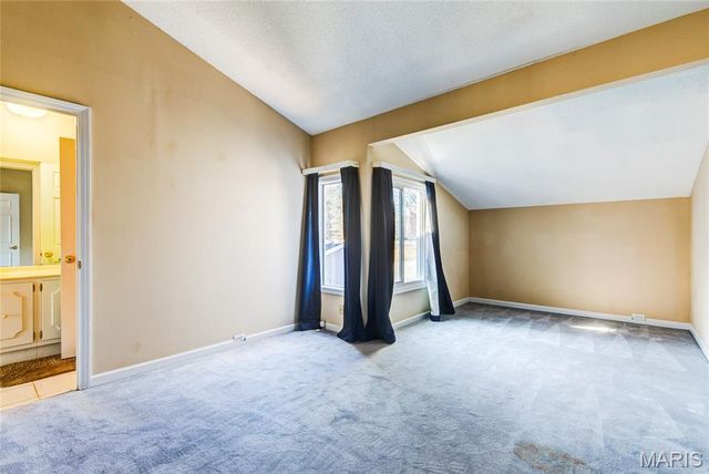 1015 Fairways Drive, Lake St Louis, MO 63367