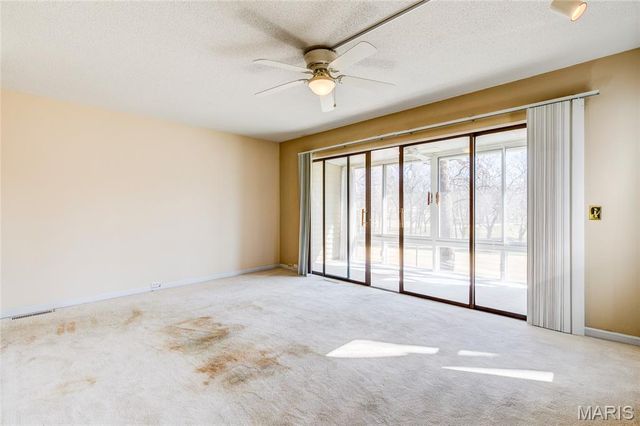 1015 Fairways Drive, Lake St Louis, MO 63367