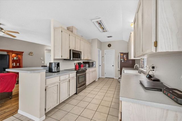 13914 Laffite Dr, Corpus Christi, TX 78418