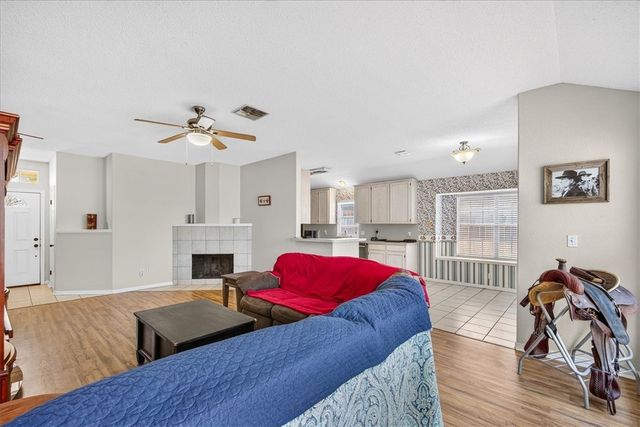 13914 Laffite Dr, Corpus Christi, TX 78418