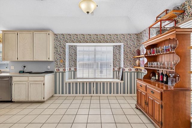 13914 Laffite Dr, Corpus Christi, TX 78418