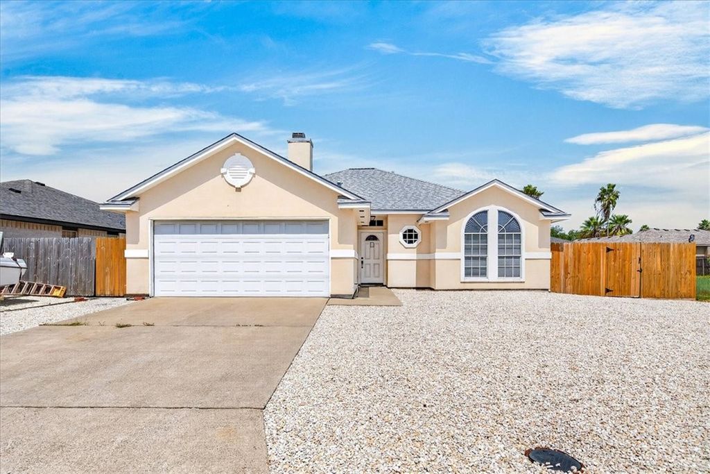 13914 Laffite Dr, Corpus Christi, TX 78418 — exterior