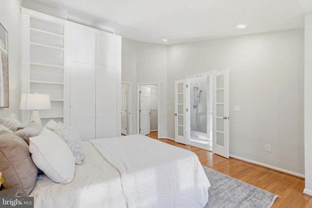 1472 PARK GARDEN LN, Reston, VA 20194