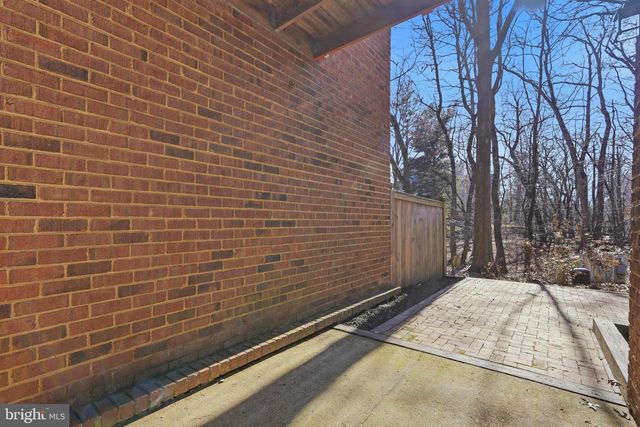 1472 PARK GARDEN LN, Reston, VA 20194