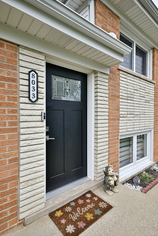 8033 Long Avenue, Burbank, IL 60459 — photo 3