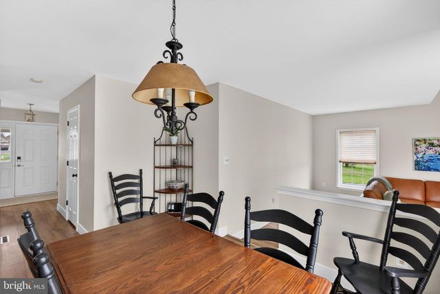1219 WINTERTHUR LN, Quakertown, PA 18951